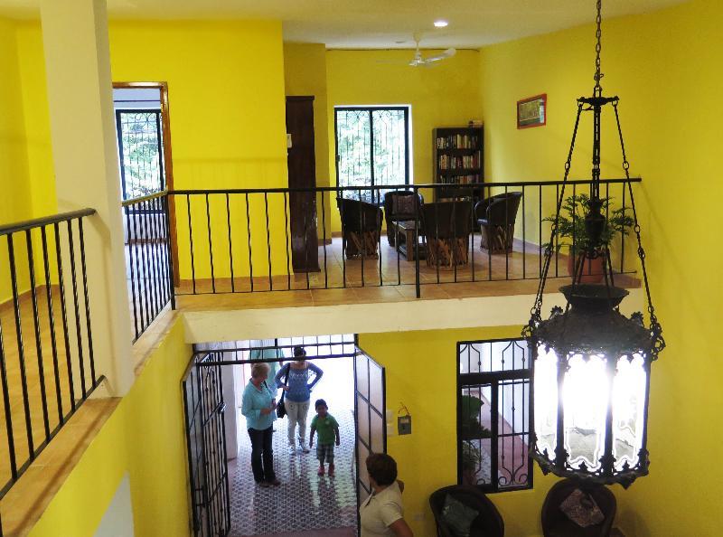 Hotel Aries Y Libra Mérida Exterior foto